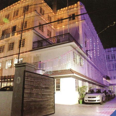Malayalee Club Hotel Chennai Exterior foto