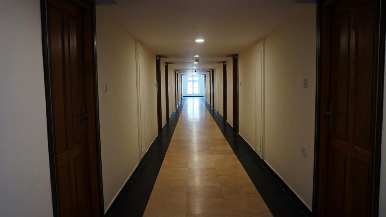 Malayalee Club Hotel Chennai Exterior foto